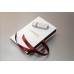 Коробочка-книжечка белая  с тиснением в фирменном стиле  для стандартной флешки